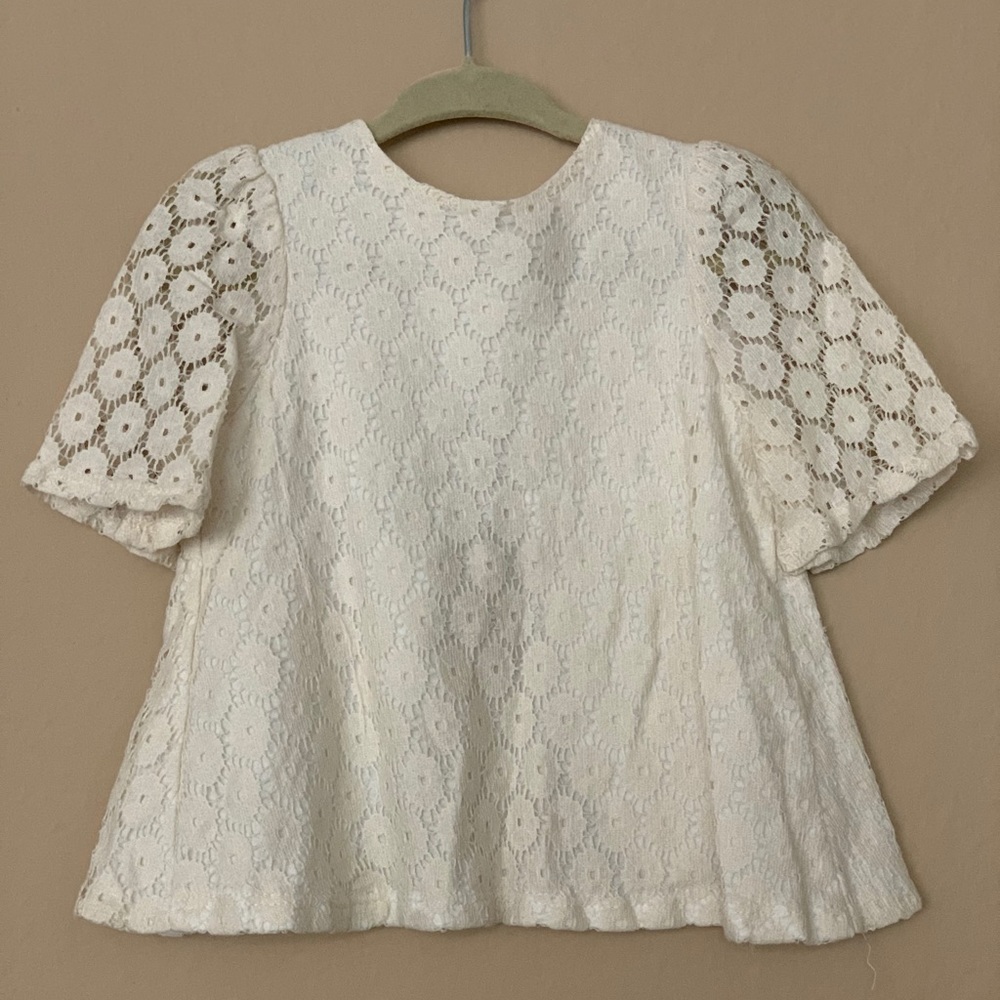 Ode to Jeune Ivory Lily Lace Top